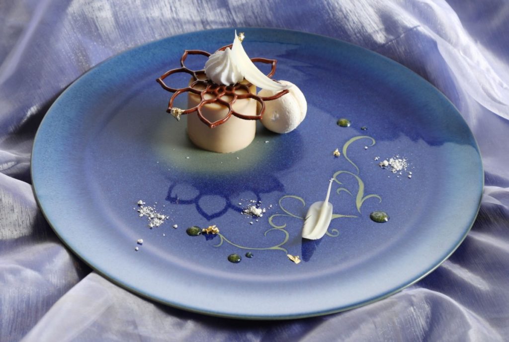 4月デザート　アールグレイとベリーのグラス